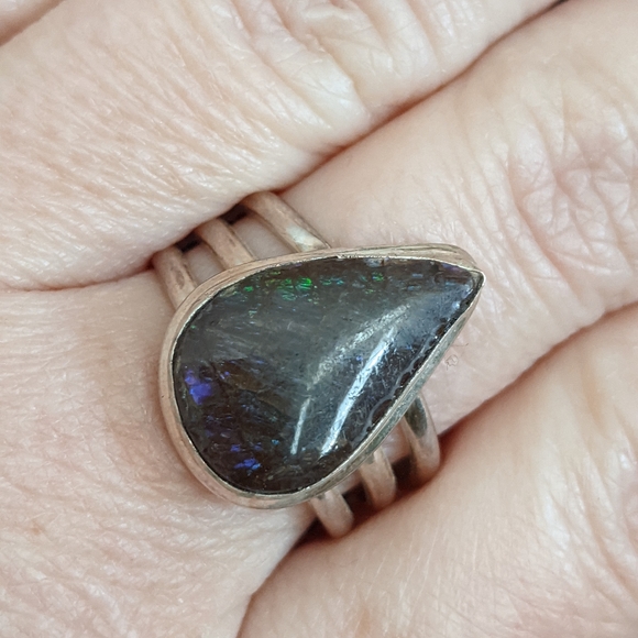 Natural Ammolite, 925 Silver Ring, size 10 - Picture 12 of 12